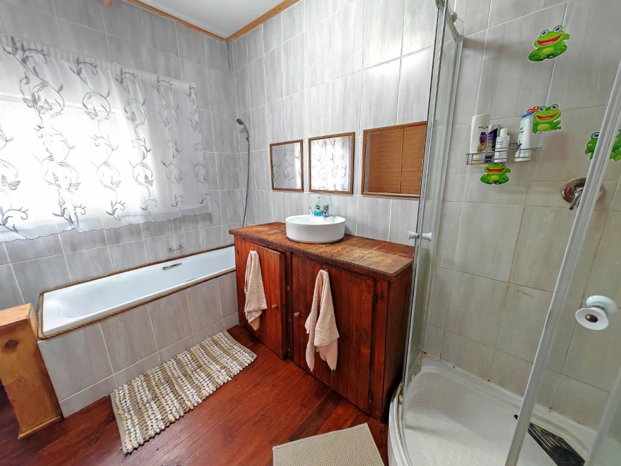 7 Bedroom Property for Sale in Bayswater Free State